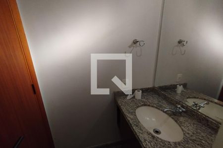 Apartamento para alugar com 163m², 3 quartos e 2 vagasBanheiro