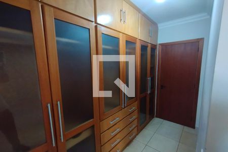Apartamento para alugar com 163m², 3 quartos e 2 vagasQuarto