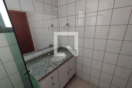 Apartamento para alugar com 163m², 3 quartos e 2 vagasBanheiro