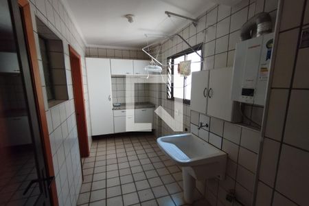 Apartamento para alugar com 163m², 3 quartos e 2 vagasÁrea de serviço