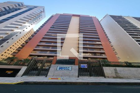 Apartamento para alugar com 163m², 3 quartos e 2 vagasFachada