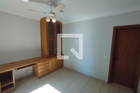 Apartamento para alugar com 163m², 3 quartos e 2 vagasQuarto