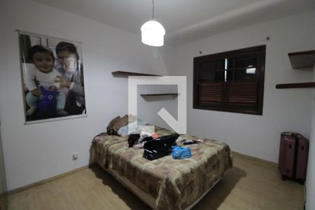 Casa à venda com 386m², 4 quartos e 4 vagasQuarto 