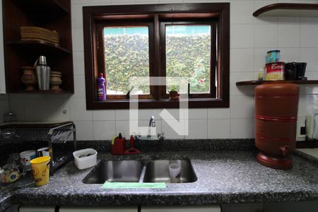 Casa à venda com 386m², 4 quartos e 4 vagasPia da cozinha