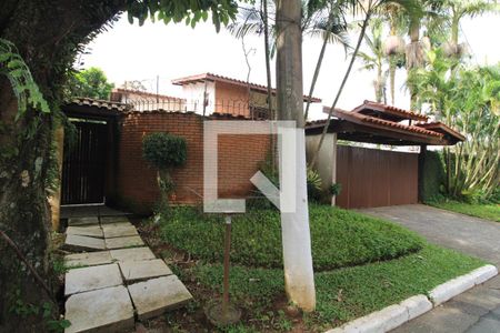 Casa à venda com 386m², 4 quartos e 4 vagasFachada