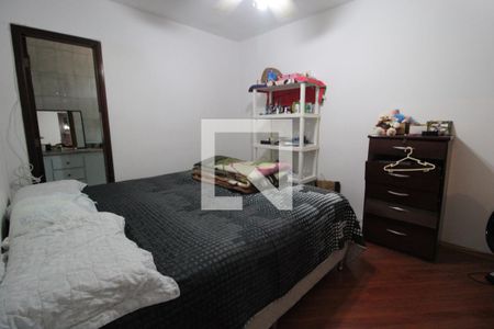 Casa à venda com 386m², 4 quartos e 4 vagasSuíte 2