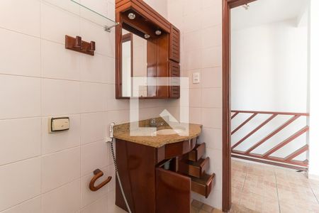 Casa para alugar com 350m², 2 quartos e 10 vagasBanheiro