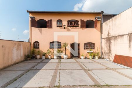 Casa para alugar com 350m², 2 quartos e 10 vagasGaragem/Fachada