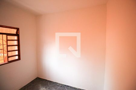 Quarto 1 de casa para alugar com 2 quartos, 70m² em Vila Santa Teresinha, São Paulo