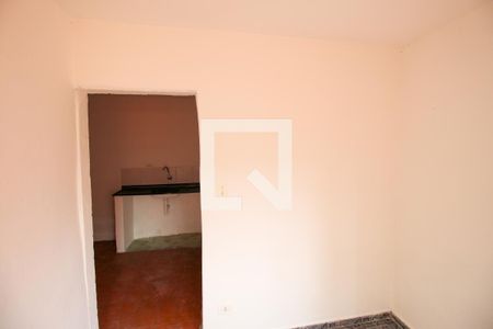 Sala de casa para alugar com 2 quartos, 70m² em Vila Santa Teresinha, São Paulo