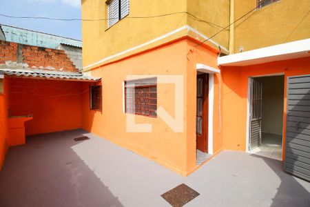 Casa para alugar com 70m², 2 quartos e sem vagaÁrea de Serviço / Quintal