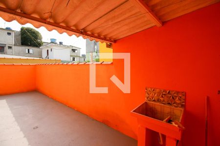 Casa para alugar com 70m², 2 quartos e sem vagaÁrea de Serviço / Quintal
