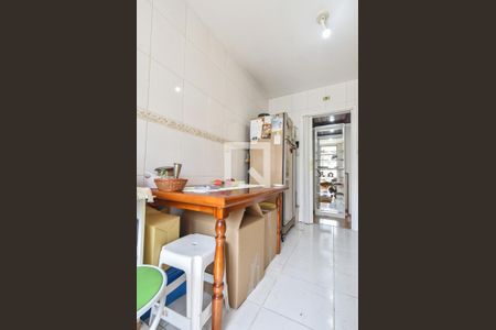 Apartamento à venda com 75m², 2 quartos e 1 vagaCozinha