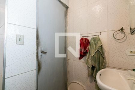 Casa à venda com 130m², 3 quartos e 2 vagas Casa à venda com 130m², 3 quartos e 2 vagasBanheiro