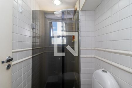 Apartamento à venda com 63m², 1 quarto e 2 vagasBanheiro da Suíte