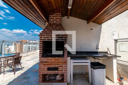 Apartamento à venda com 63m², 1 quarto e 2 vagasCobertura - Churrasqueira