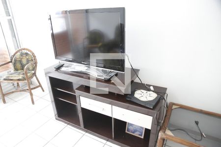 Sala de apartamento para alugar com 3 quartos, 150m² em Tupi, Praia Grande