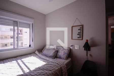 Quarto 2 de casa de condomínio para alugar com 2 quartos, 45m² em Parque Fongaro, São Paulo
