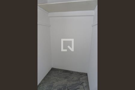 Quarto de Serviço de apartamento para alugar com 2 quartos, 141m² em Bela Vista, São Paulo