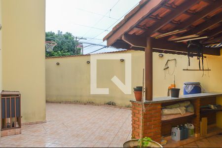 Casa à venda com 162m², 2 quartos e 2 vagasChurrasqueira