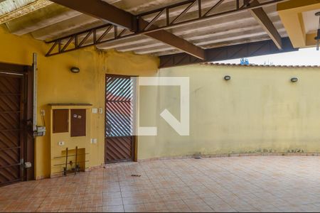 Casa à venda com 162m², 2 quartos e 2 vagasGaragem