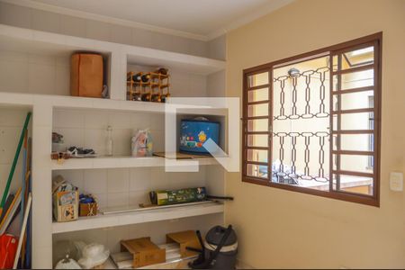 Casa à venda com 162m², 2 quartos e 2 vagasÁrea de Serviço