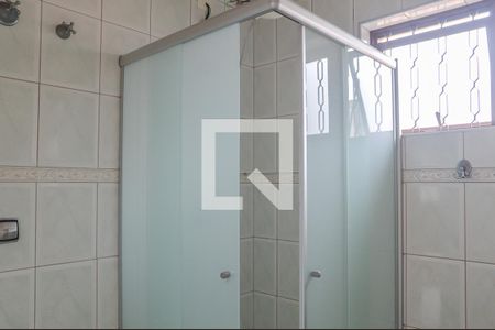 Casa à venda com 162m², 2 quartos e 2 vagasBanheiro