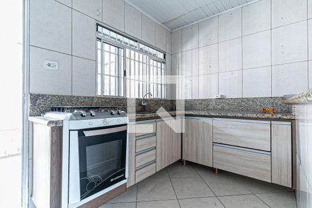 Casa para alugar com 90m², 2 quartos e 2 vagasCozinha