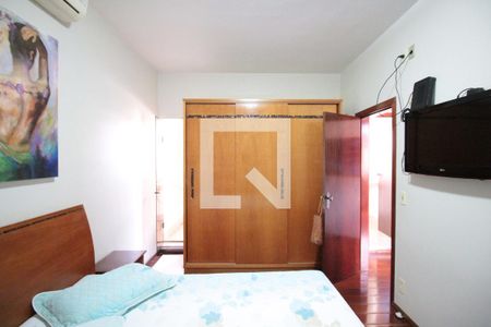 Suite de casa à venda com 3 quartos, 150m² em Guarani, Belo Horizonte