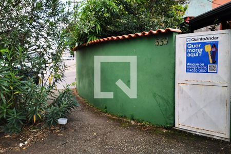 Casa à venda com 283m², 2 quartos e 3 vagasFachada