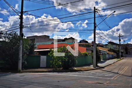 Casa à venda com 283m², 2 quartos e 3 vagasFachada