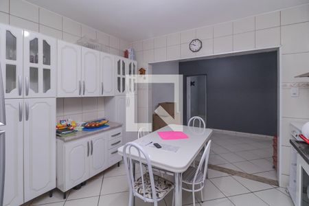 Casa para alugar com 90m², 3 quartos e 1 vagaCozinha