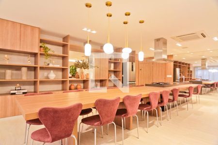 Apartamento para alugar com 60m², 2 quartos e 1 vaga Apartamento para alugar com 60m², 2 quartos e 1 vagaÁrea comum - Salão de festas