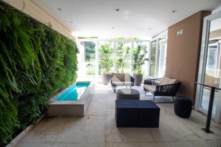 Studio para alugar com 52m², 1 quarto e 1 vaga Studio para alugar com 52m², 1 quarto e 1 vagaHall de entrada