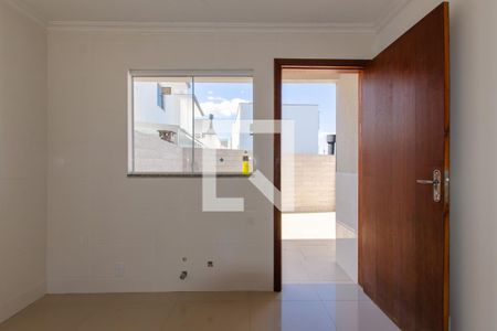 Sala e cozinha de casa para alugar com 2 quartos, 72m² em Campeche, Florianópolis