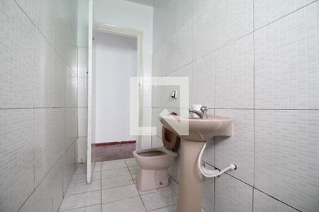 Casa para alugar com 100m², 2 quartos e 2 vagasBanheiro