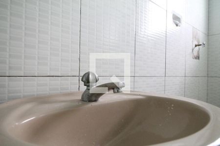 Casa para alugar com 100m², 2 quartos e 2 vagasPia