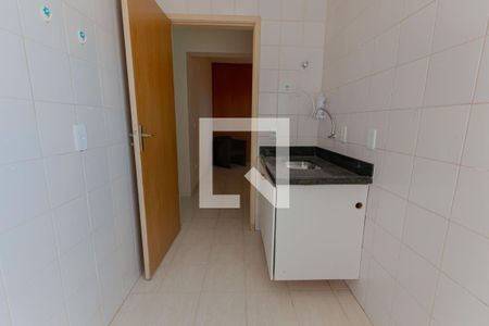cozinha de apartamento para alugar com 1 quarto, 48m² em Centro, Campinas