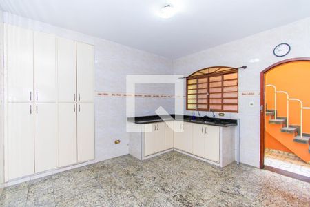 Casa para alugar com 148m², 3 quartos e 2 vagas Casa para alugar com 148m², 3 quartos e 2 vagasCozinha 1