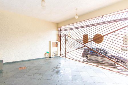 Casa para alugar com 148m², 3 quartos e 2 vagas Casa para alugar com 148m², 3 quartos e 2 vagasGaragem