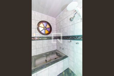 Casa para alugar com 148m², 3 quartos e 2 vagas Casa para alugar com 148m², 3 quartos e 2 vagasBanheiro da Suíte 1