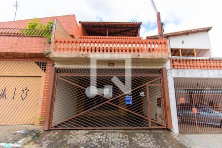 Casa para alugar com 148m², 3 quartos e 2 vagas Casa para alugar com 148m², 3 quartos e 2 vagasFachada
