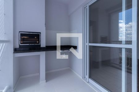 Apartamento para alugar com 80m², 2 quartos e 1 vaga Apartamento para alugar com 80m², 2 quartos e 1 vagaVaranda