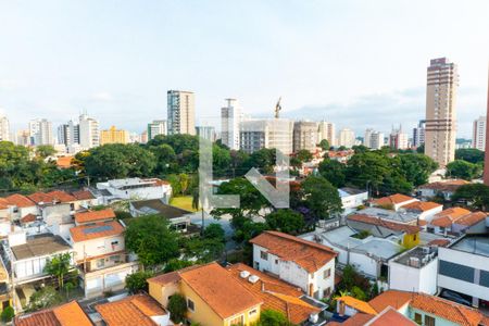 Apartamento à venda com 74m², 2 quartos e 1 vaga Apartamento à venda com 74m², 2 quartos e 1 vagaVista da Sacada da Suite 1