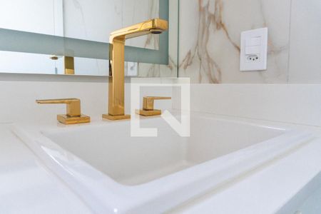 Apartamento à venda com 74m², 2 quartos e 1 vaga Apartamento à venda com 74m², 2 quartos e 1 vagaBanheiro da Suíte 1 Detalhe