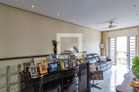 Sala de casa à venda com 3 quartos, 252m² em Rio Pequeno, São Paulo