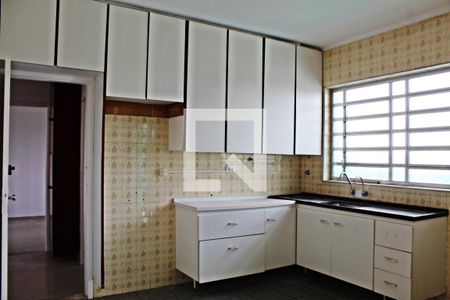 Casa para alugar com 218m², 3 quartos e 2 vagasCozinha