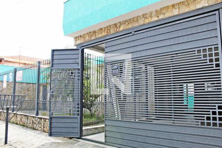 Casa para alugar com 218m², 3 quartos e 2 vagasFachada