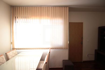 Sala de apartamento à venda com 2 quartos, 43m² em Indaiá, Belo Horizonte