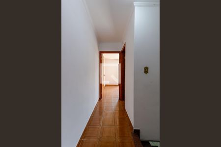 Corredor Quartos de casa à venda com 2 quartos, 90m² em Vila Nilo, São Paulo